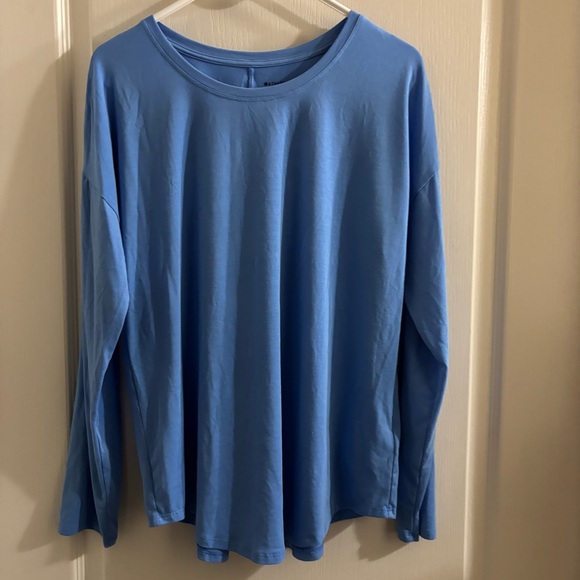 Athleta Tops - Athleta Blue Long Sleeve Tee
